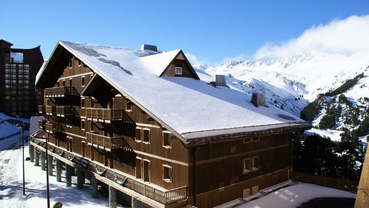 Photo of Outdoor in Arc-2000