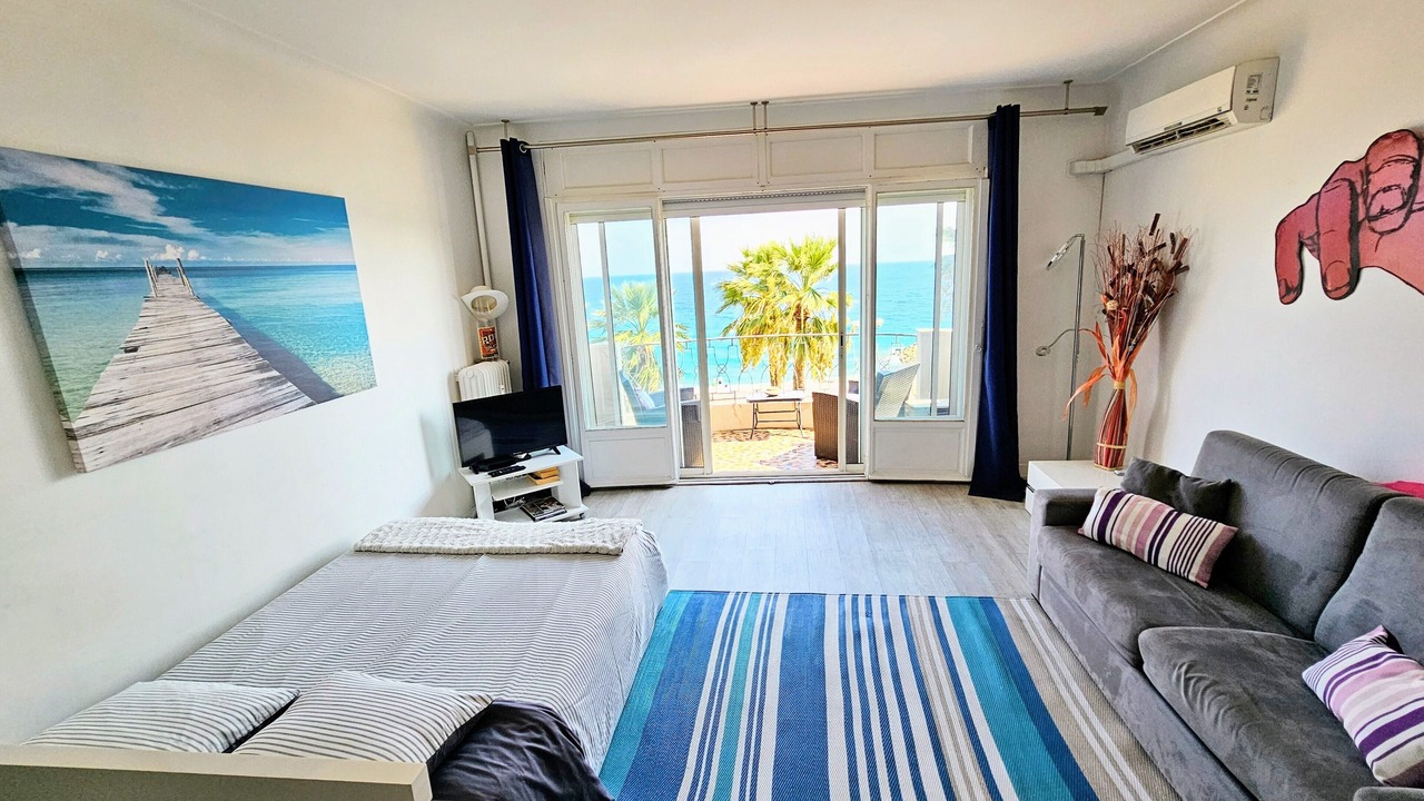 Photo of Bedroom in Les Baumettes