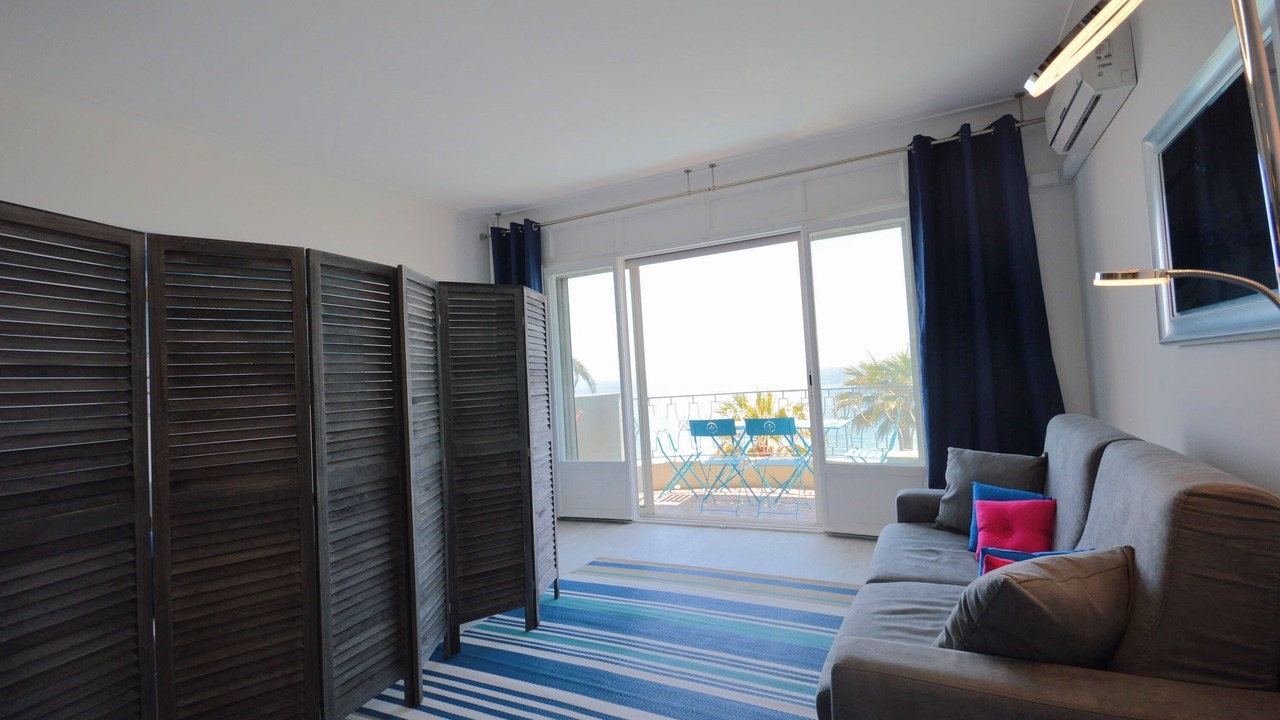 Photo of Livingroom in Les Baumettes