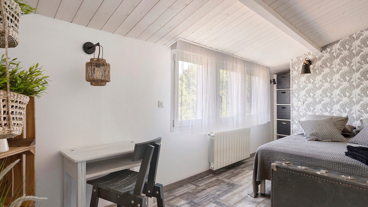 Photo of Bedroom in La Jarrie