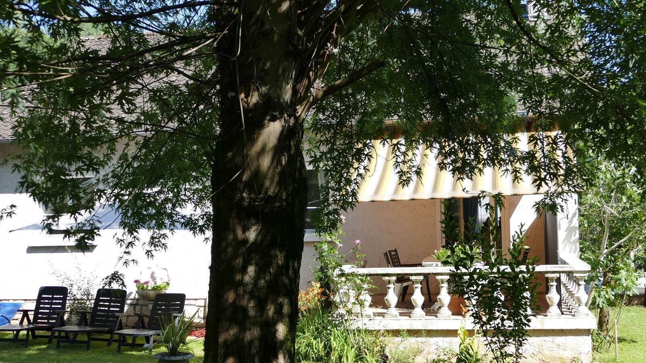 Photo of Patio Balcony in Brive-la-Gaillarde