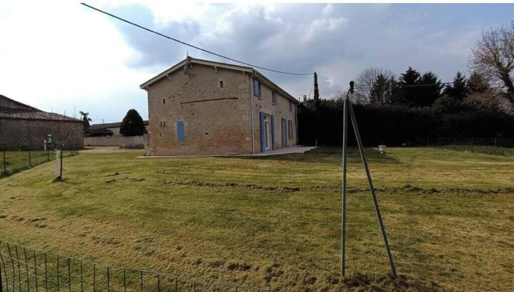 Photo of Outdoor in Montendre