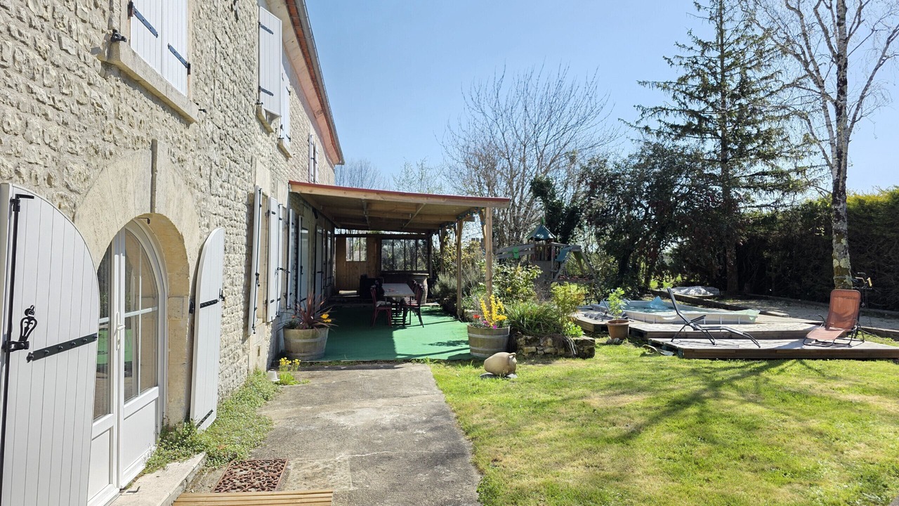 Photo of Outdoor in Criteuil-la-Magdeleine