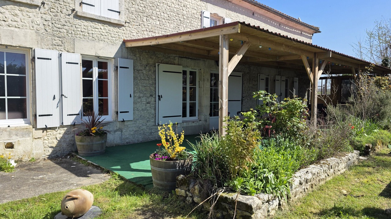 Photo of Outdoor in Criteuil-la-Magdeleine