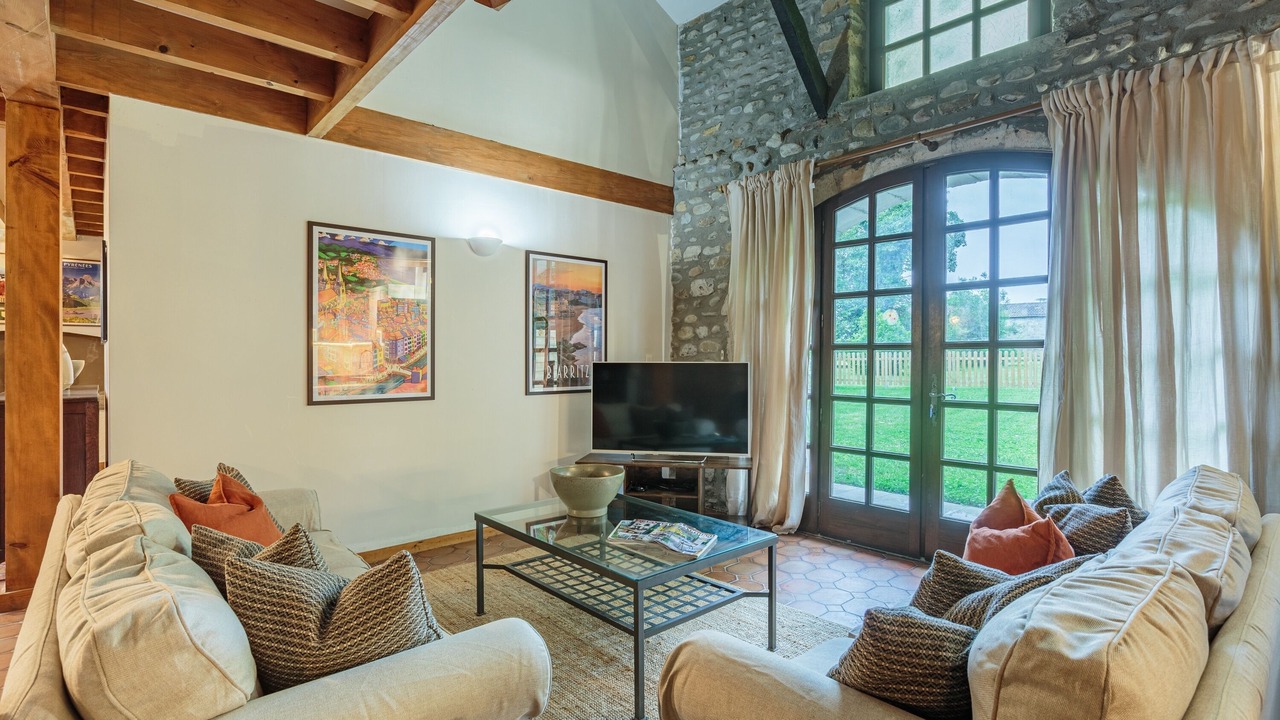 Photo of Livingroom in Osserain-Rivareyte