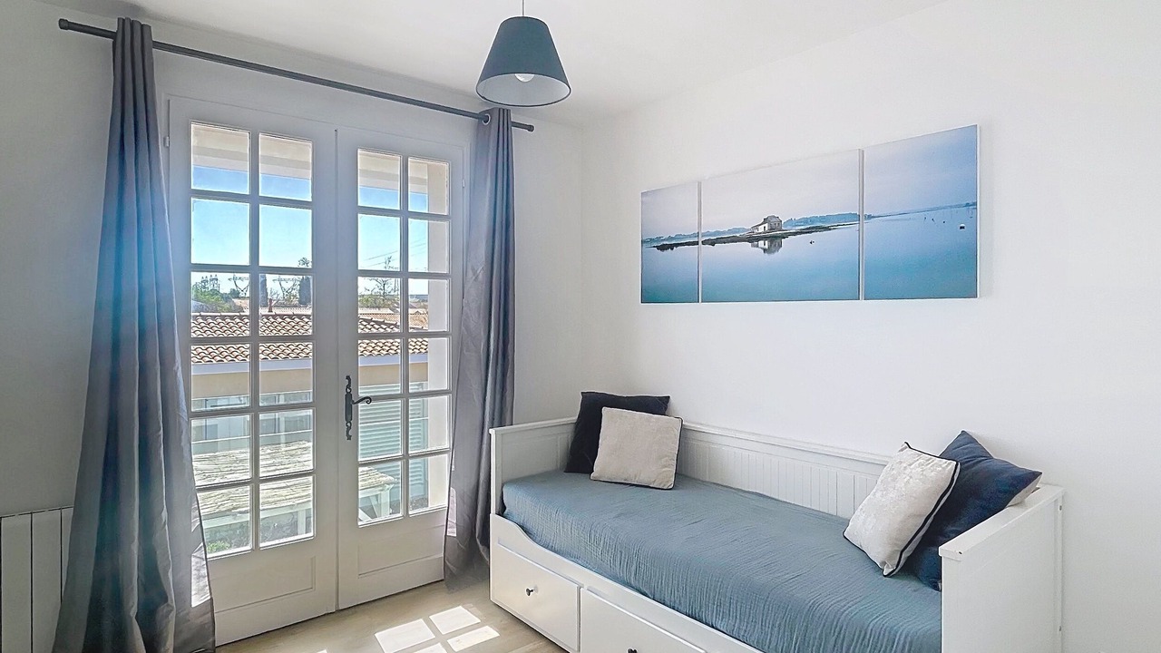 Photo of Bedroom in Puilboreau