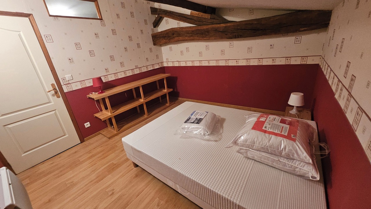 Photo of Bedroom in Mosnac