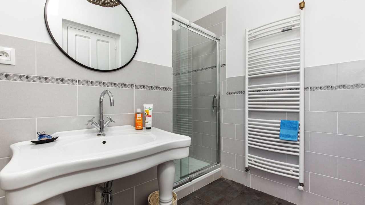 Photo of Bathroom in Royan