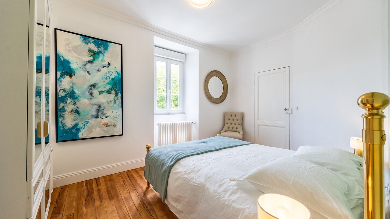 Photo of Bedroom in Carignan-de-Bordeaux