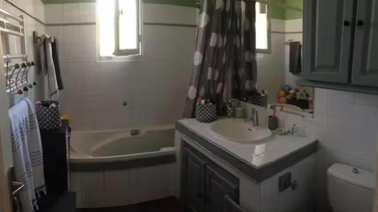 Photo of Bathroom in Chanot - Stade Velodrome