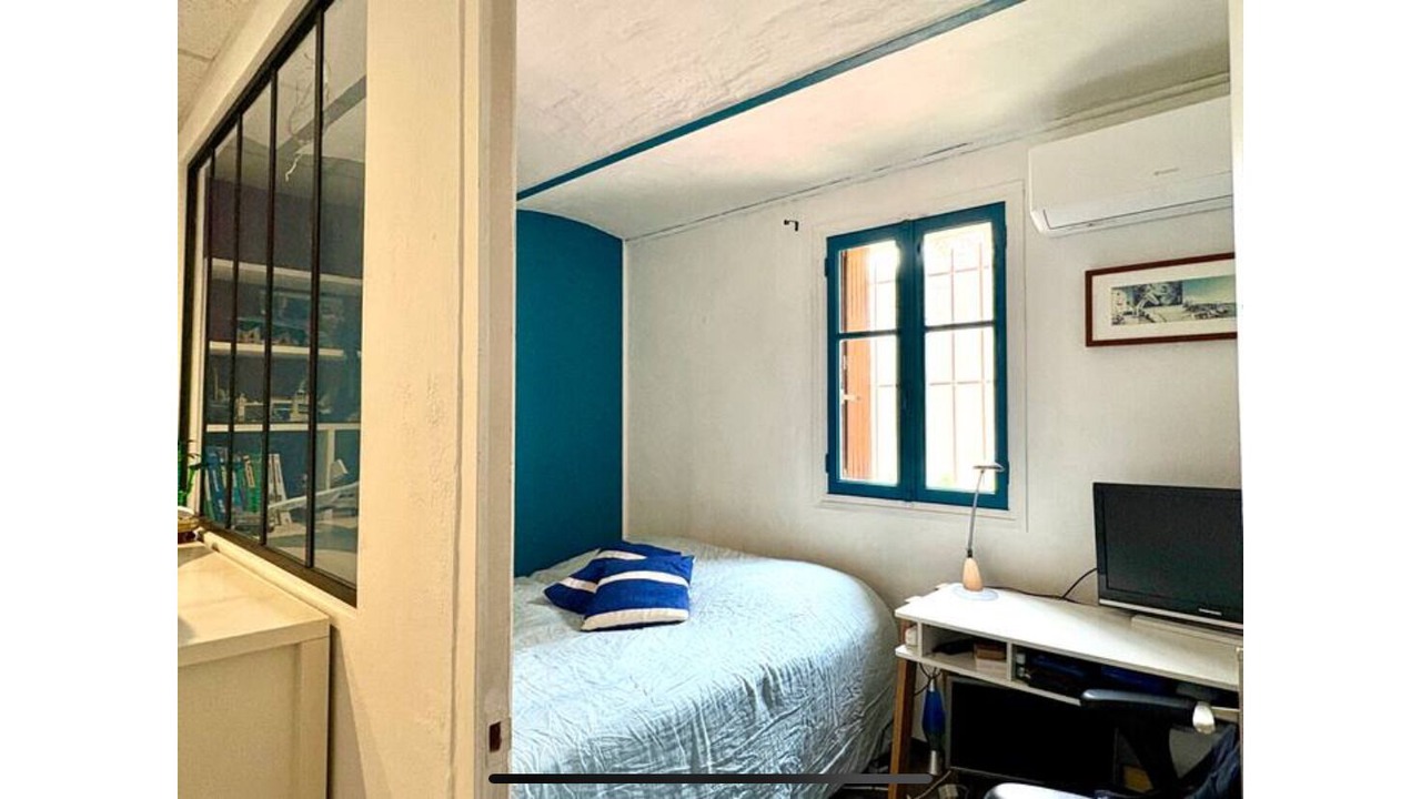 Photo of Bedroom in Chanot - Stade Velodrome