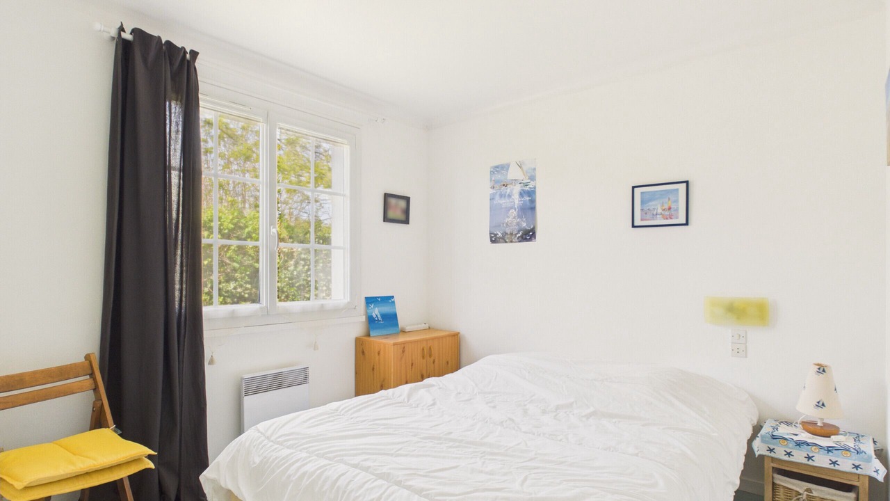 Photo of Bedroom in Barbatre