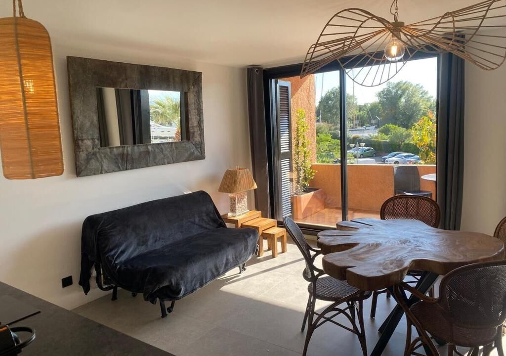Photo of Livingroom in Port Cogolin