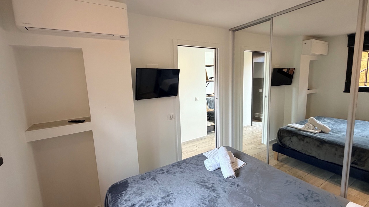 Photo of Bedroom in Port Cogolin