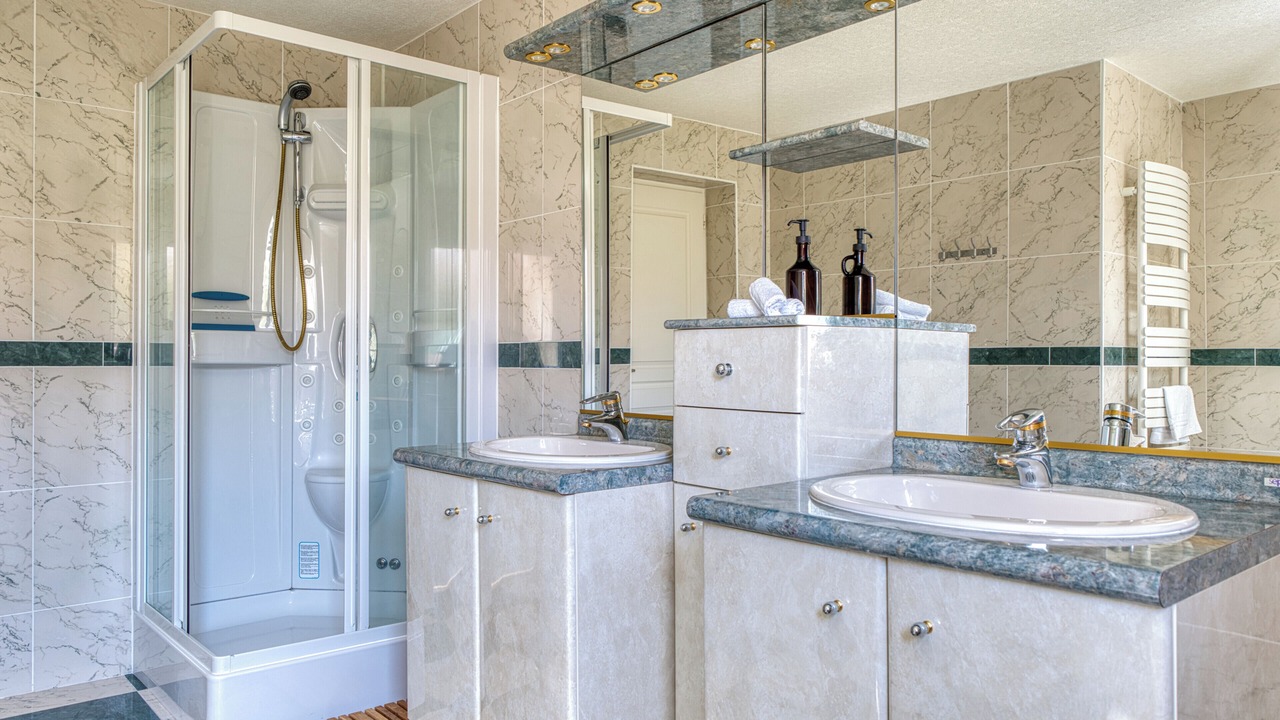 Photo of Bathroom in Landevieille
