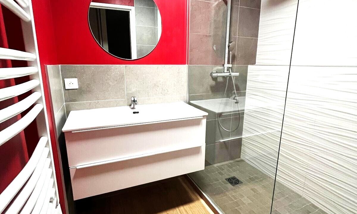 Photo of Bathroom in Biot