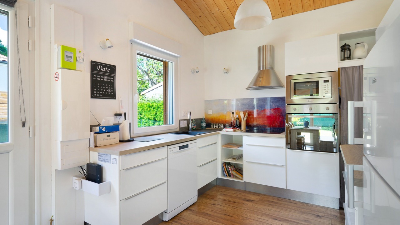 Photo of Kitchen in Corme-Royal