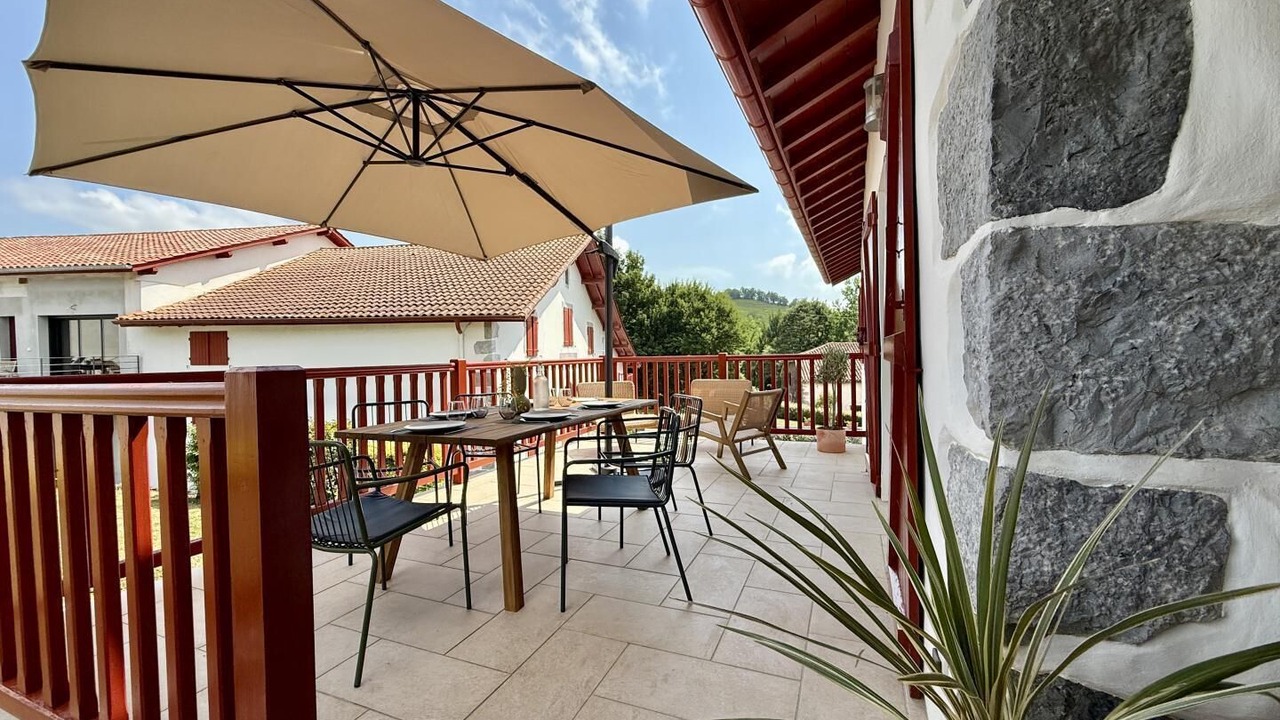 Photo of Outdoor in Jaxu