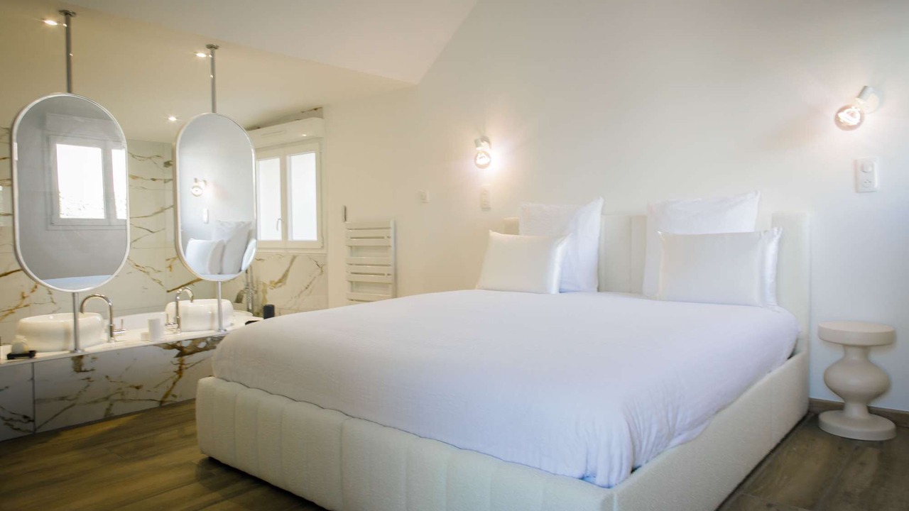 Photo of Bedroom in Saint-Amans-du-Pech