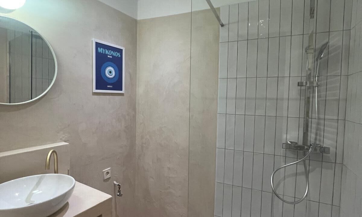 Photo of Bathroom in 6th Arrondissement