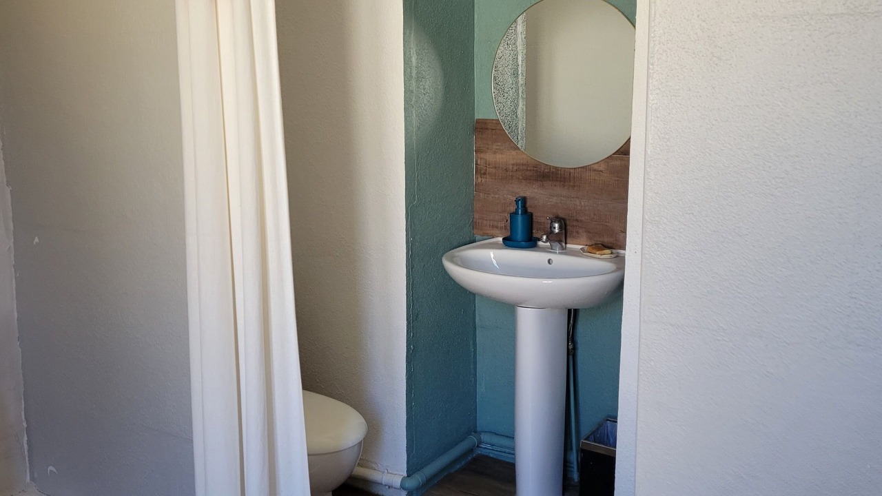 Photo of Bathroom in Le Lardin-Saint-Lazare