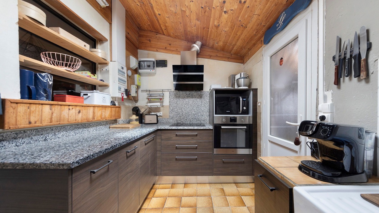 Photo of Kitchen in Lanton