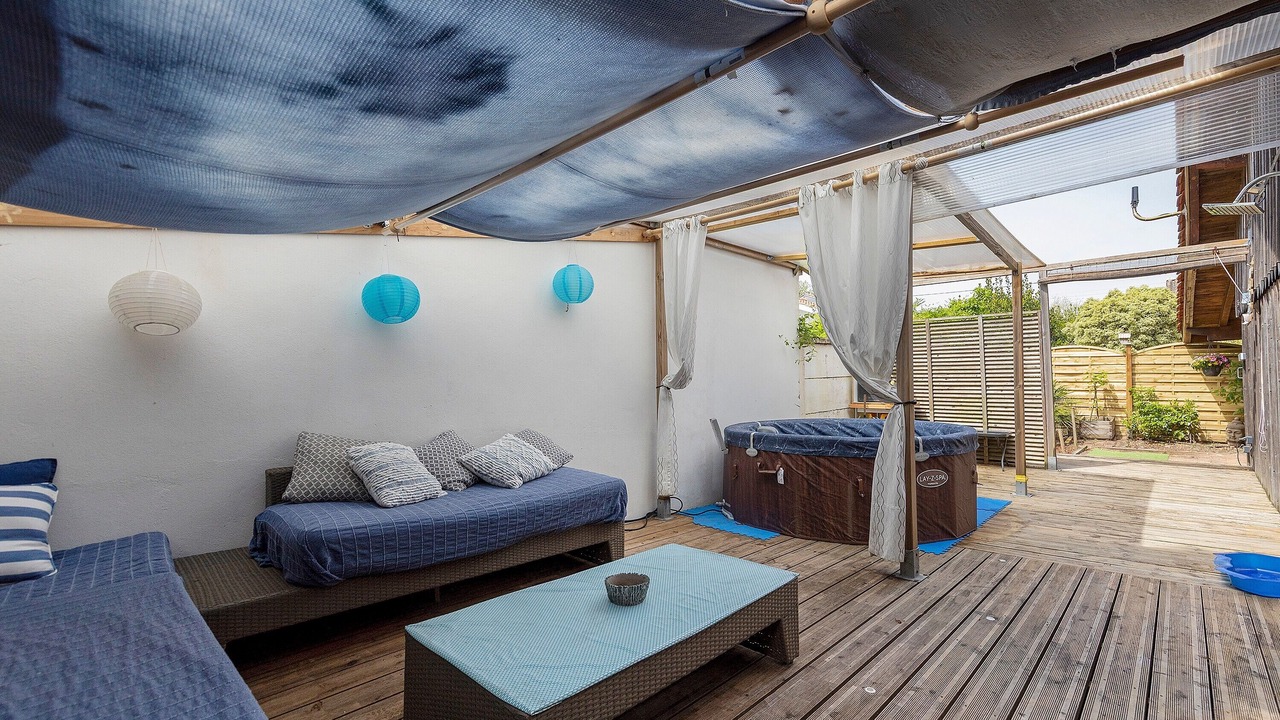 Photo of Patio Balcony in Lanton