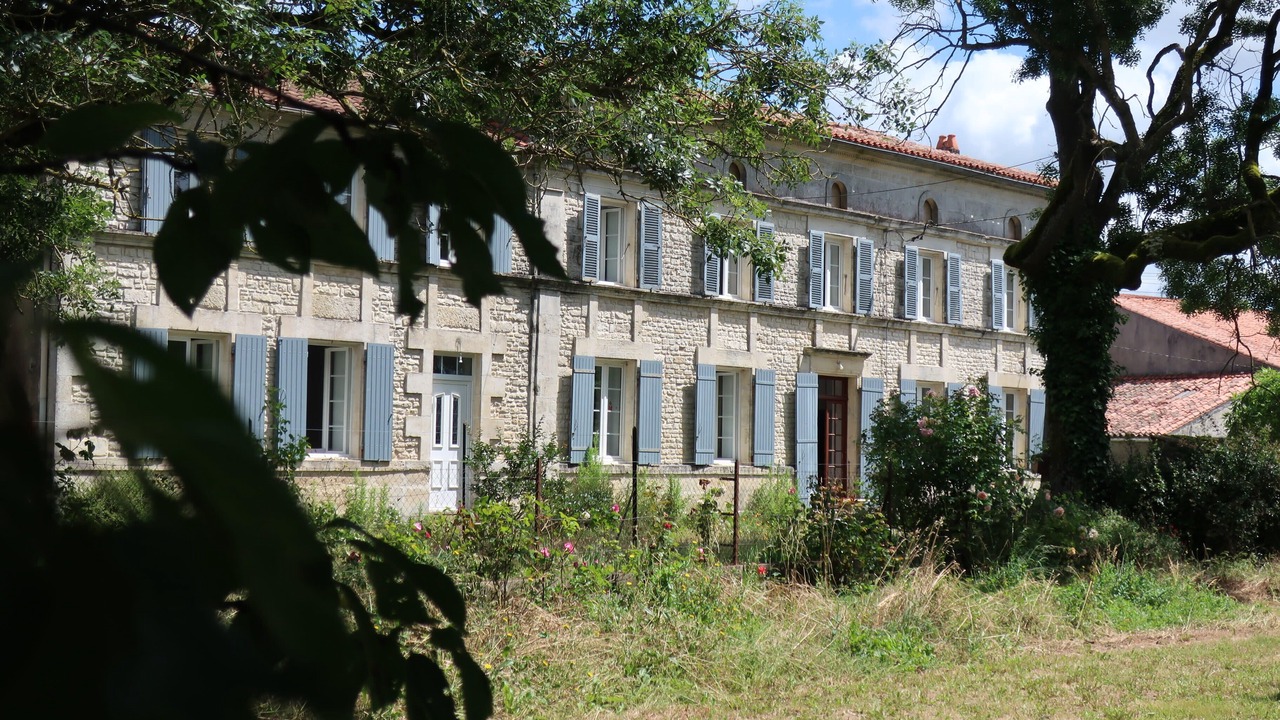 Photo of Outdoor in Saint-Saturnin-du-Bois