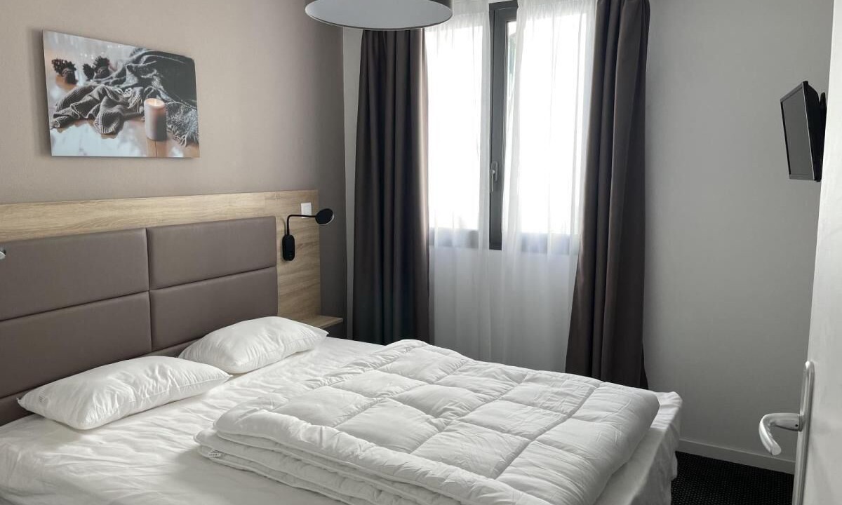 Photo of Bedroom in Eaux-Bonnes