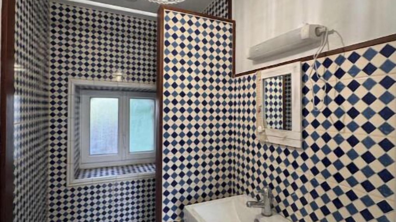 Photo of Bathroom in Jau-Dignac-et-Loirac