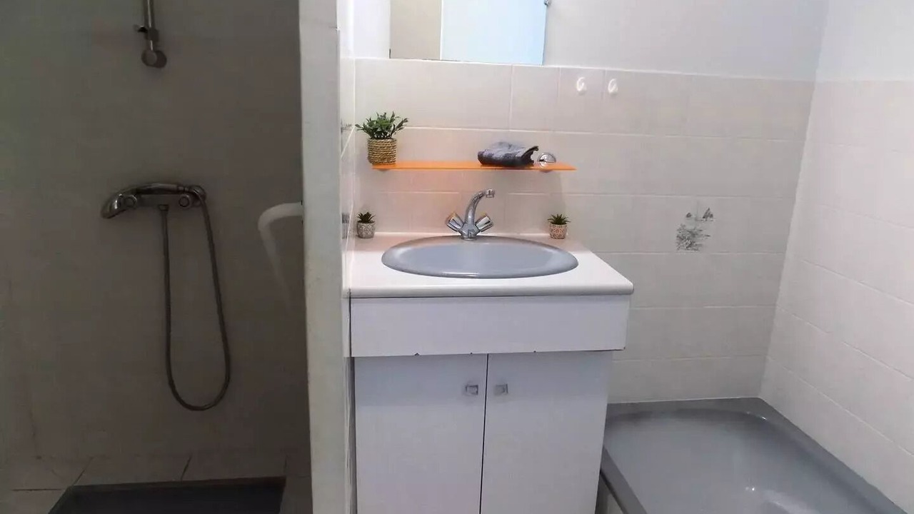 Photo of Bathroom in Vaux-sur-Mer