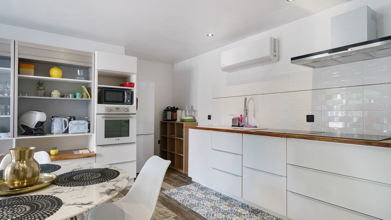 Photo of Kitchen in Saint-Genis-de-Saintonge