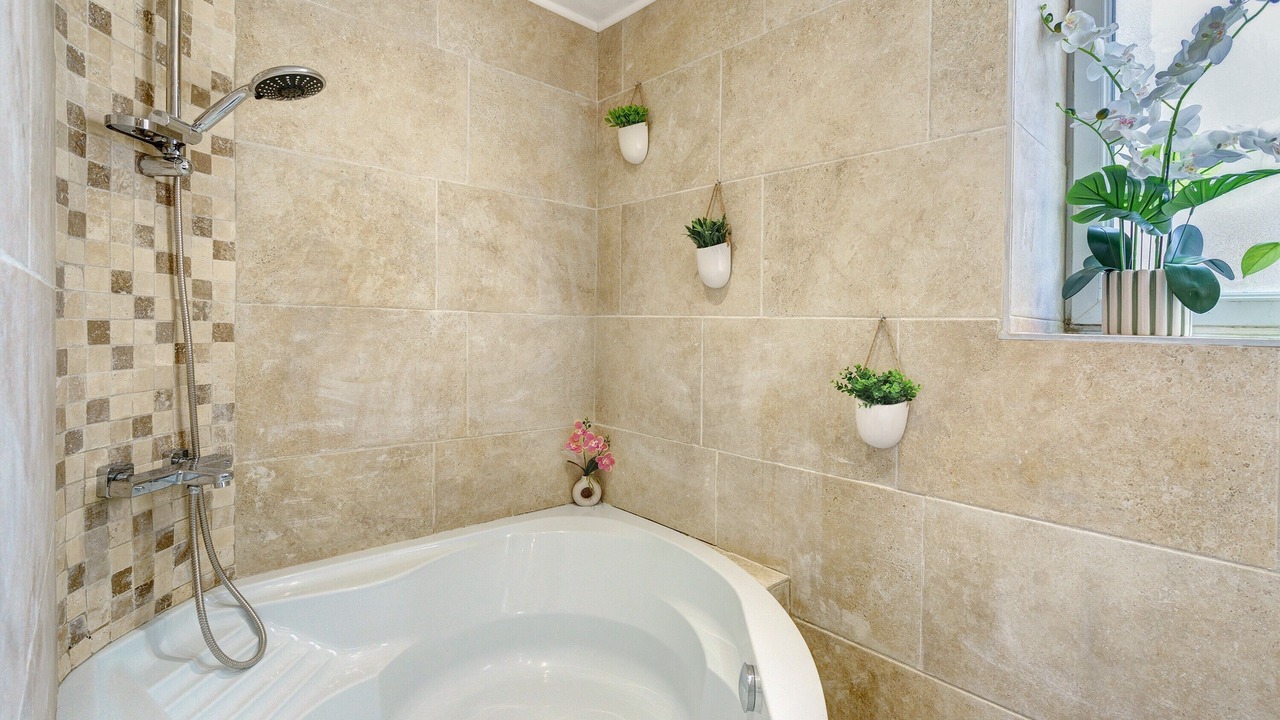 Photo of Bathroom in Saint-Genis-de-Saintonge