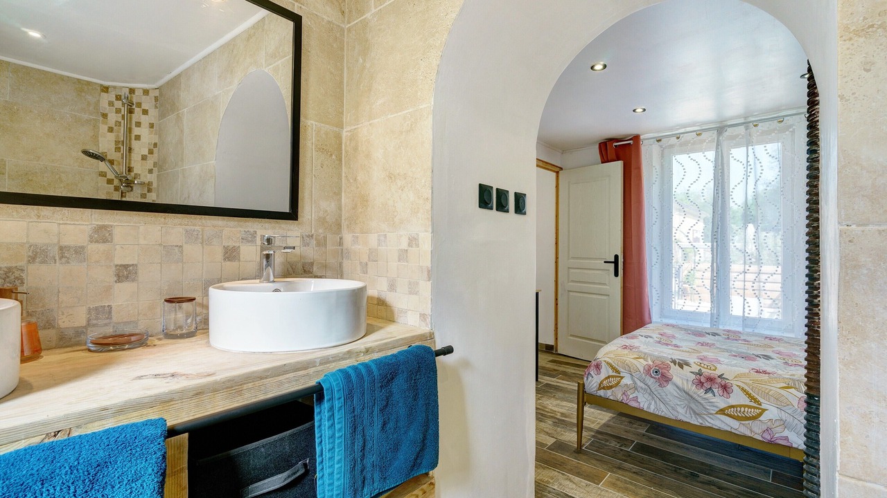 Photo of Bathroom in Saint-Genis-de-Saintonge