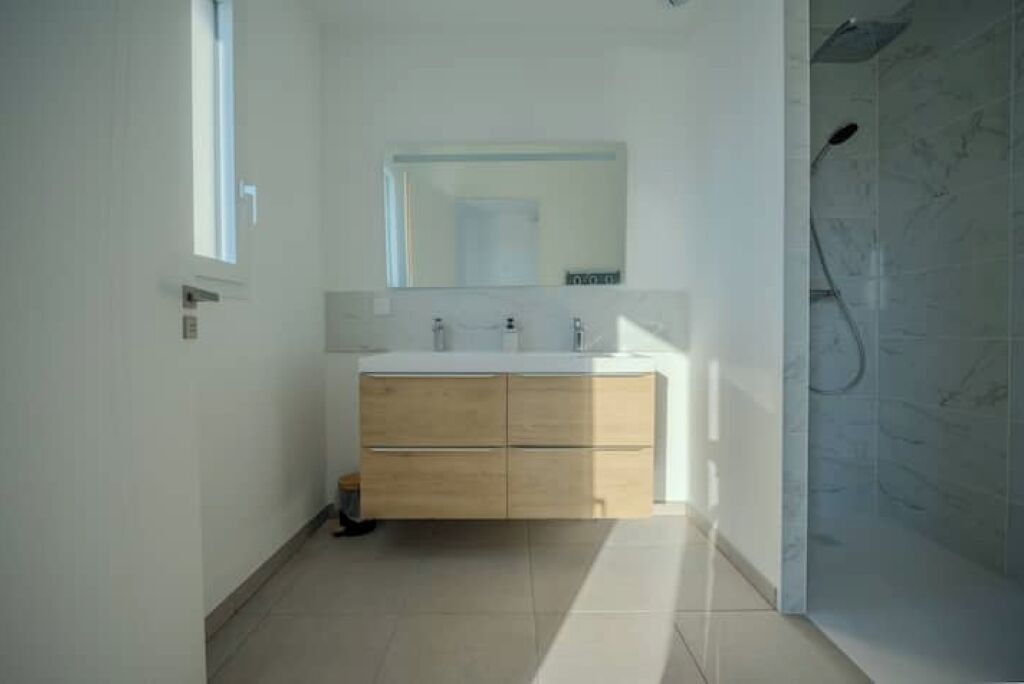 Photo of Bathroom in Saint-Georges-du-Bois