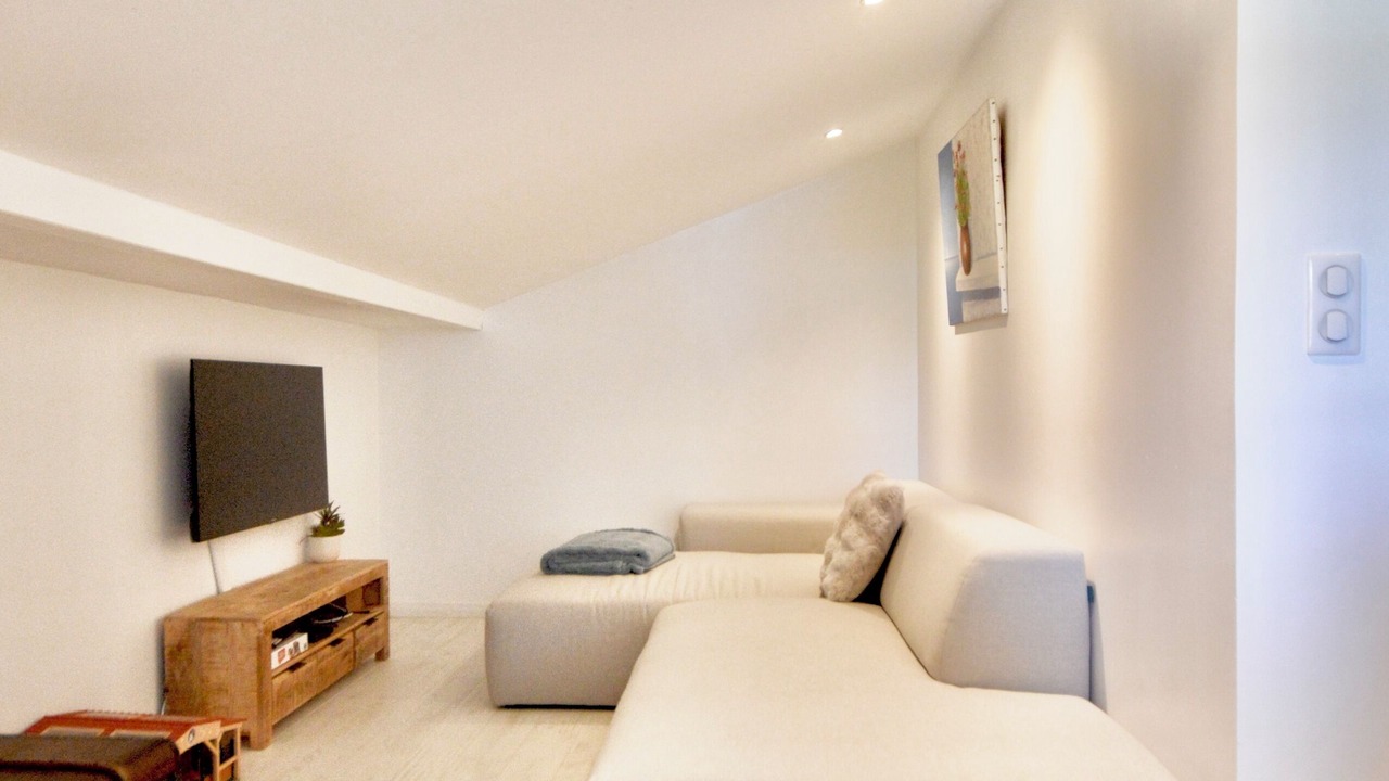 Photo of Livingroom in Arbonne