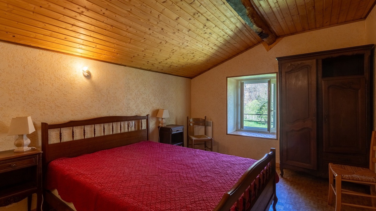 Photo of Bedroom in Esterencuby