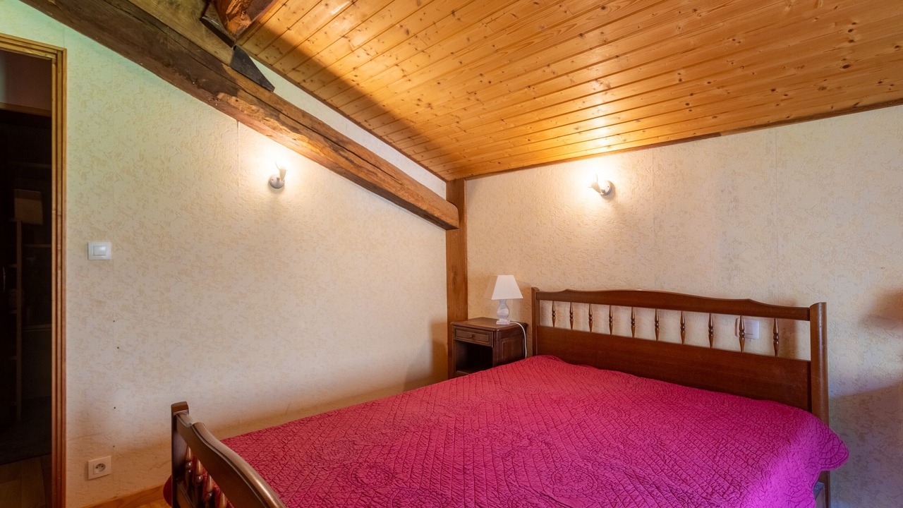 Photo of Bedroom in Esterencuby