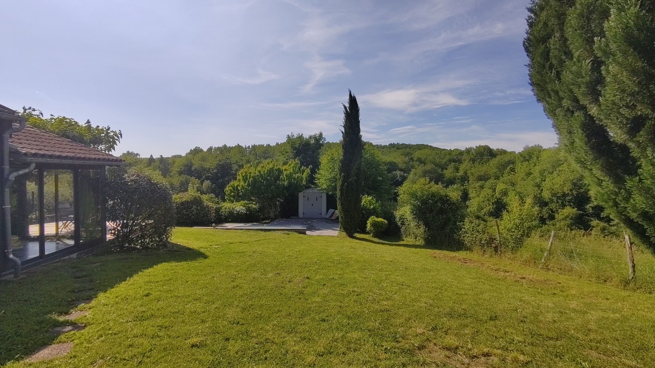 Photo of Outdoor in Bilhac
