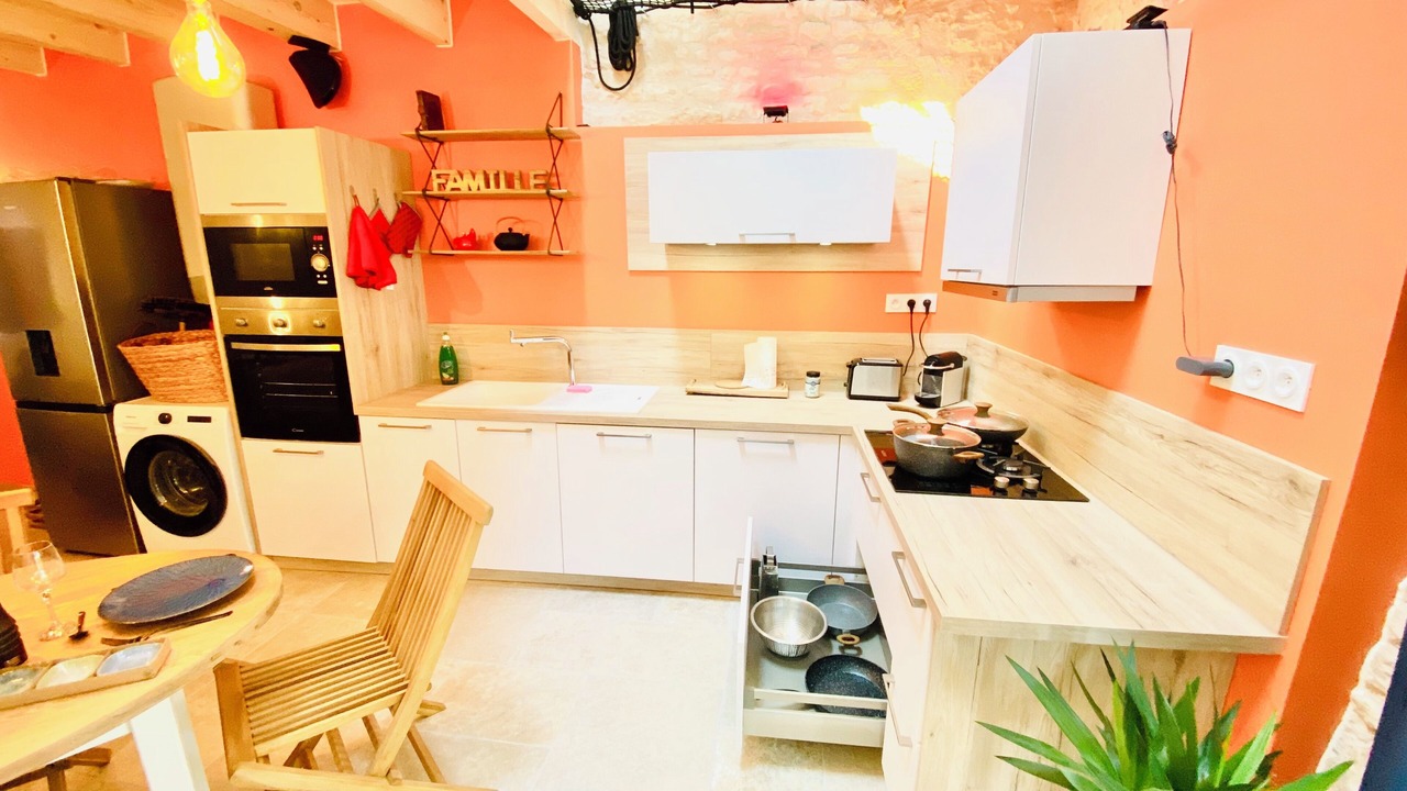 Photo of Kitchen in Saint-Medard-d'Aunis