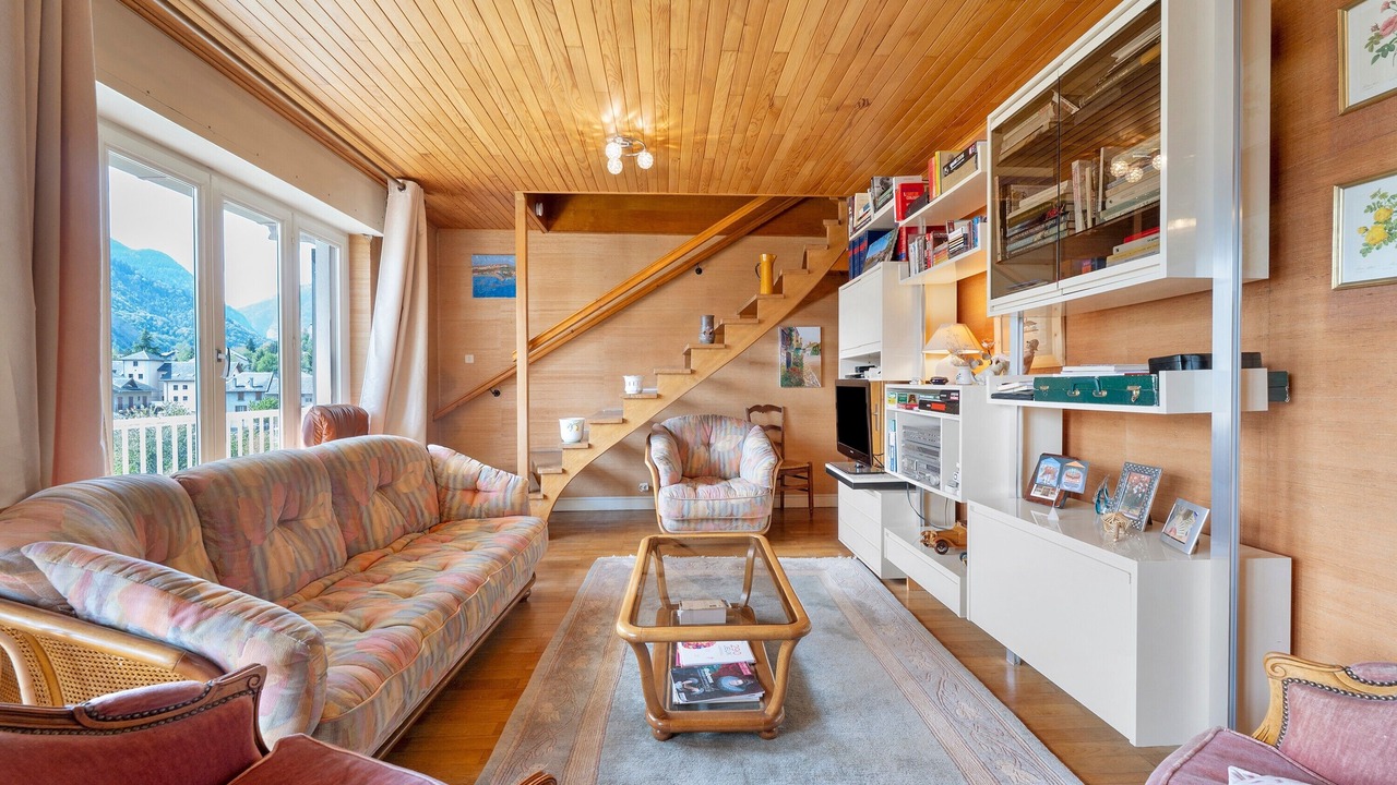 Photo of Livingroom in Saint-Jean-de-Maurienne