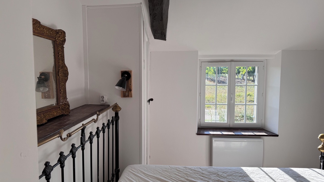 Photo of Bedroom in Meux