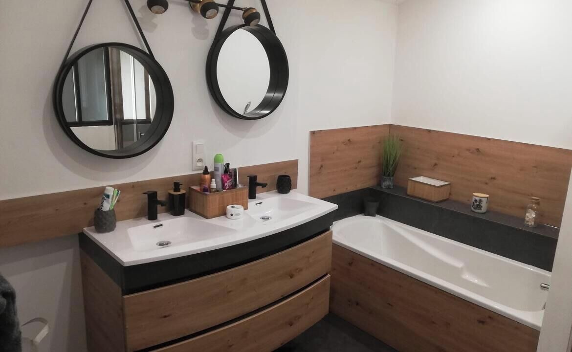 Photo of Bathroom in Gemozac