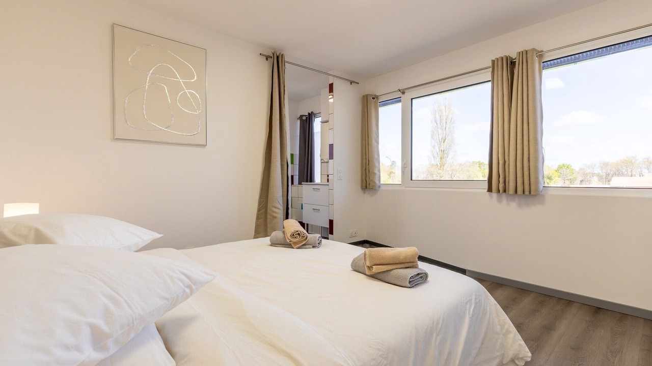 Photo of Bedroom in Narrosse