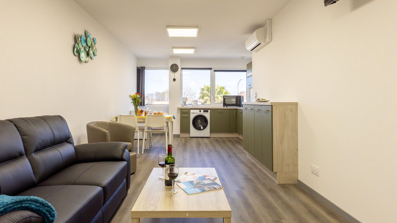 Photo of Livingroom in Narrosse