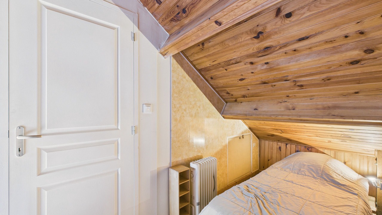 Photo of Bedroom in Saint-Michel-Chef-Chef