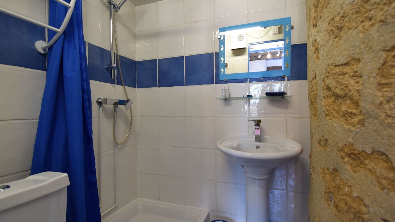 Photo of Bathroom in Les Sablettes