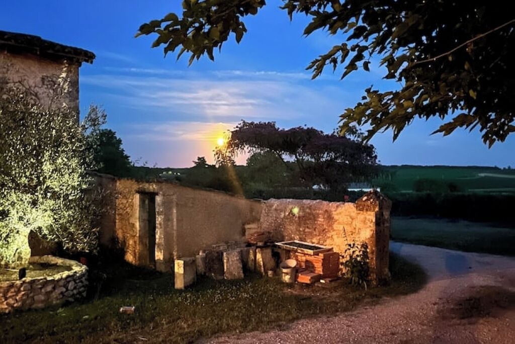 Photo of Outdoor in Meux