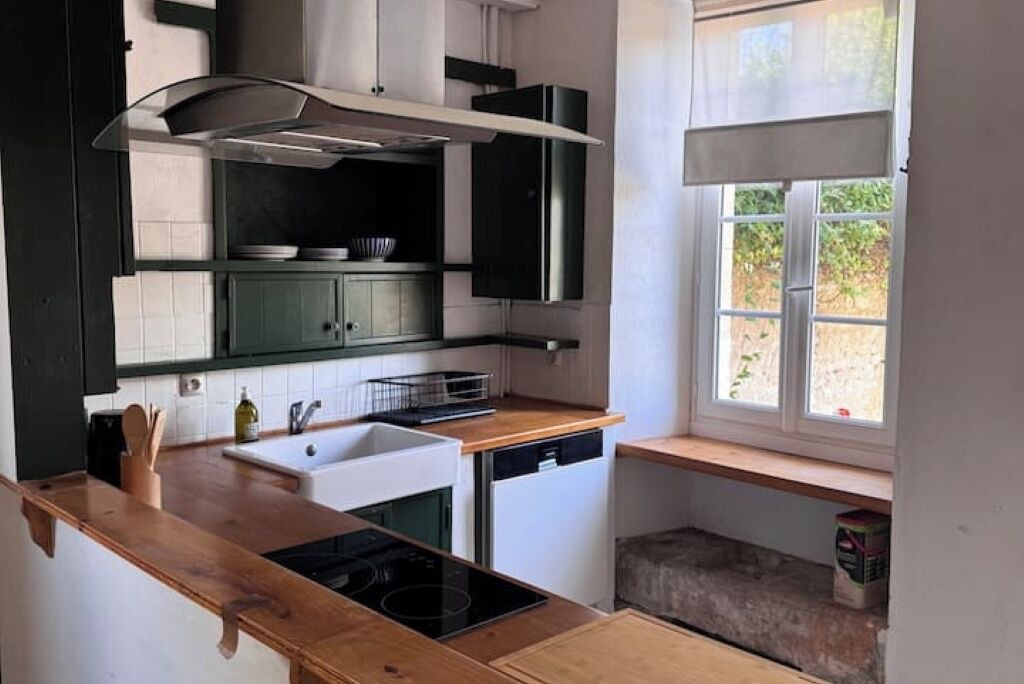 Photo of Kitchen in Meux