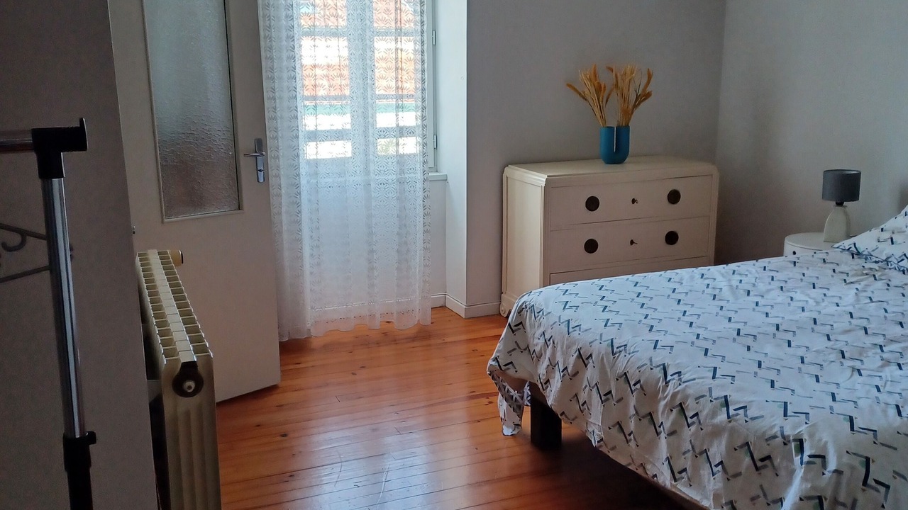 Photo of Bedroom in Castagnede